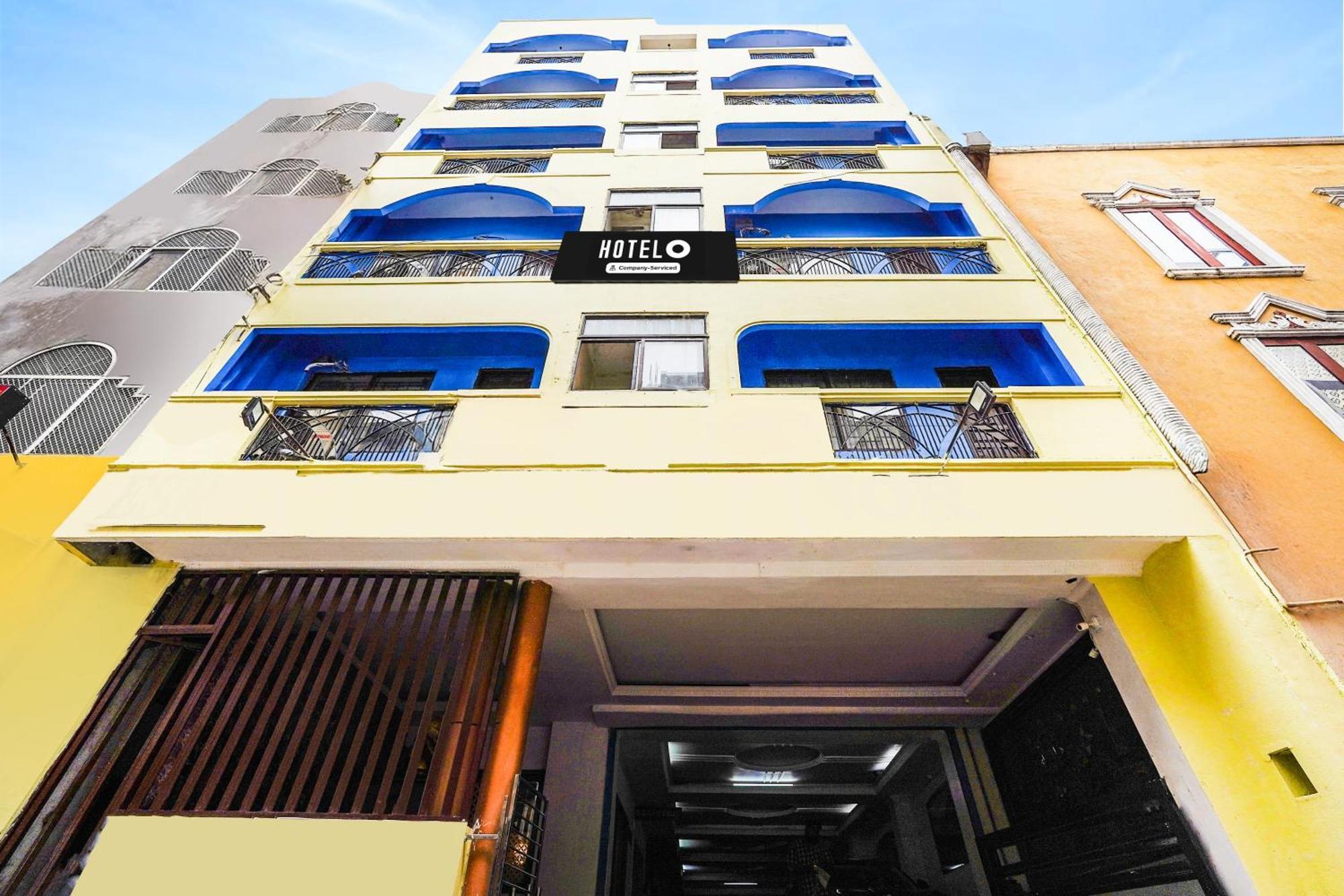 Hotel Super O Park Town Near Nehru Stadium