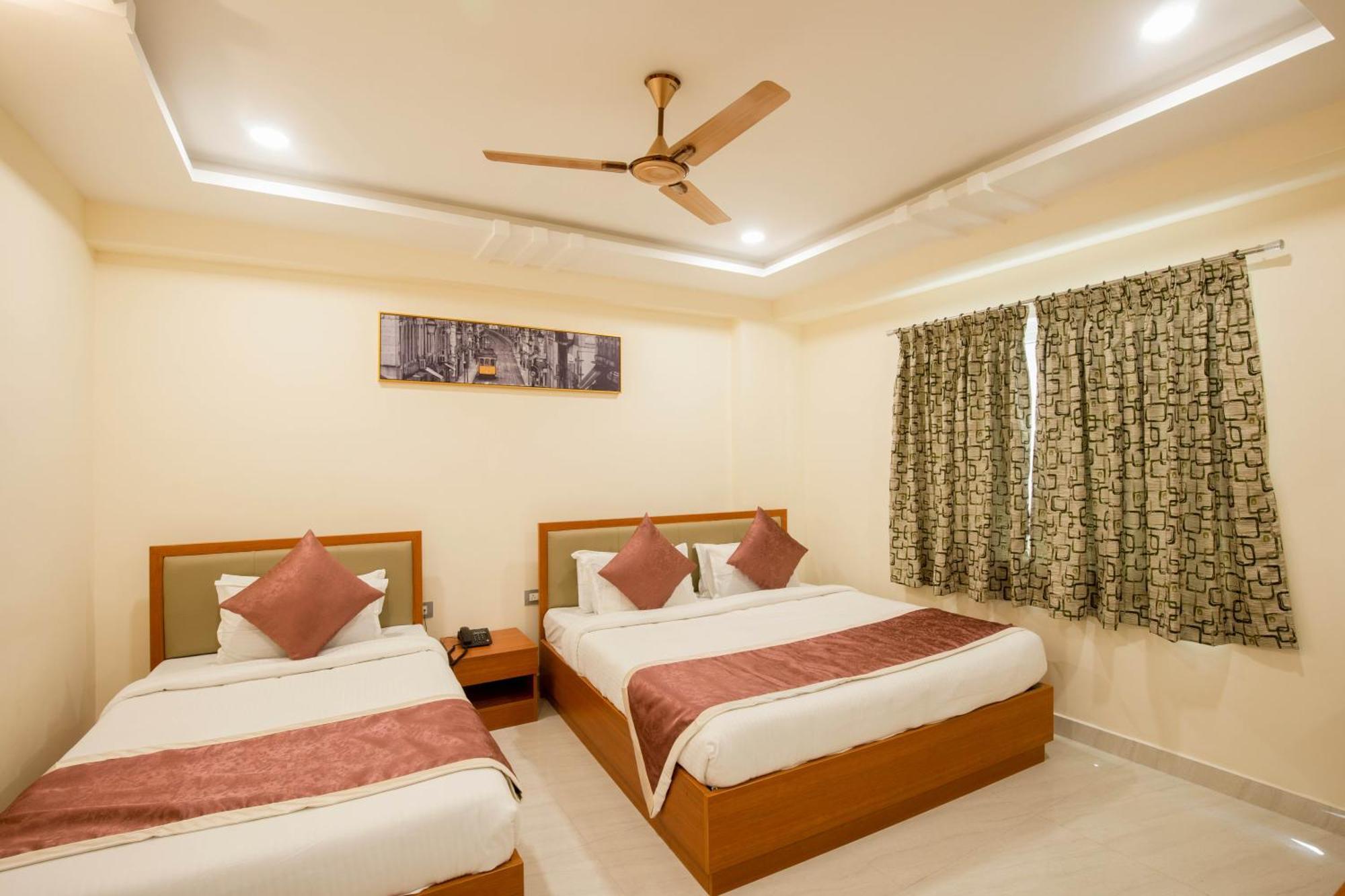 Hotel Grand Galaxy 4*