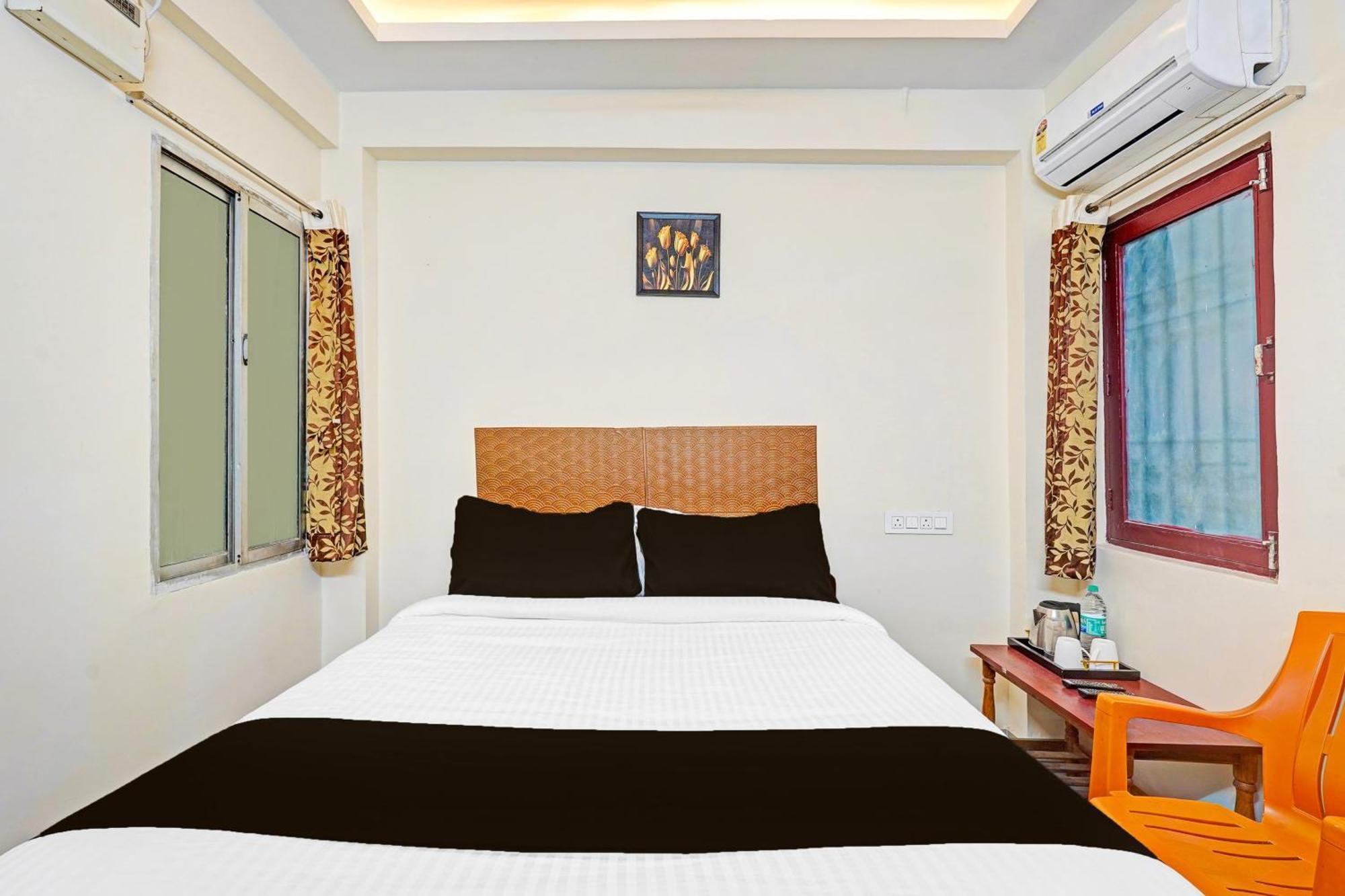 Super O Purasaiwalkam Hotel