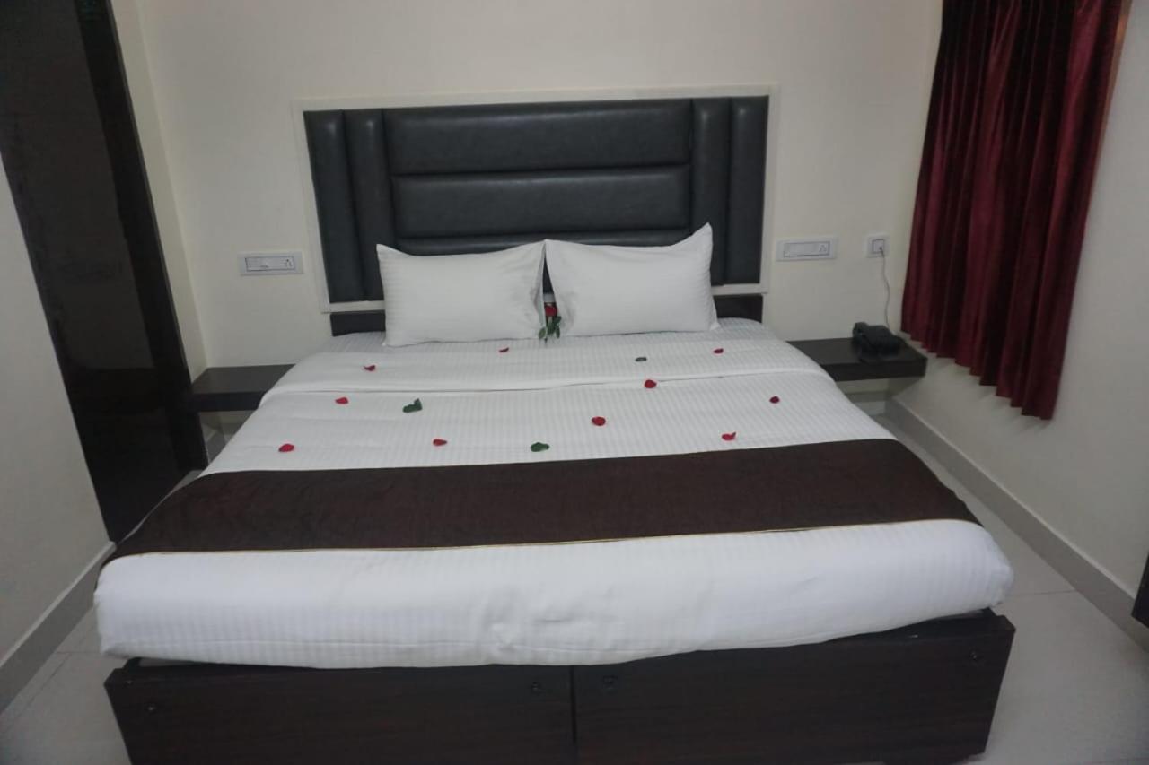 Sanva Luxury By Royal Vip Hospitality * Chennai