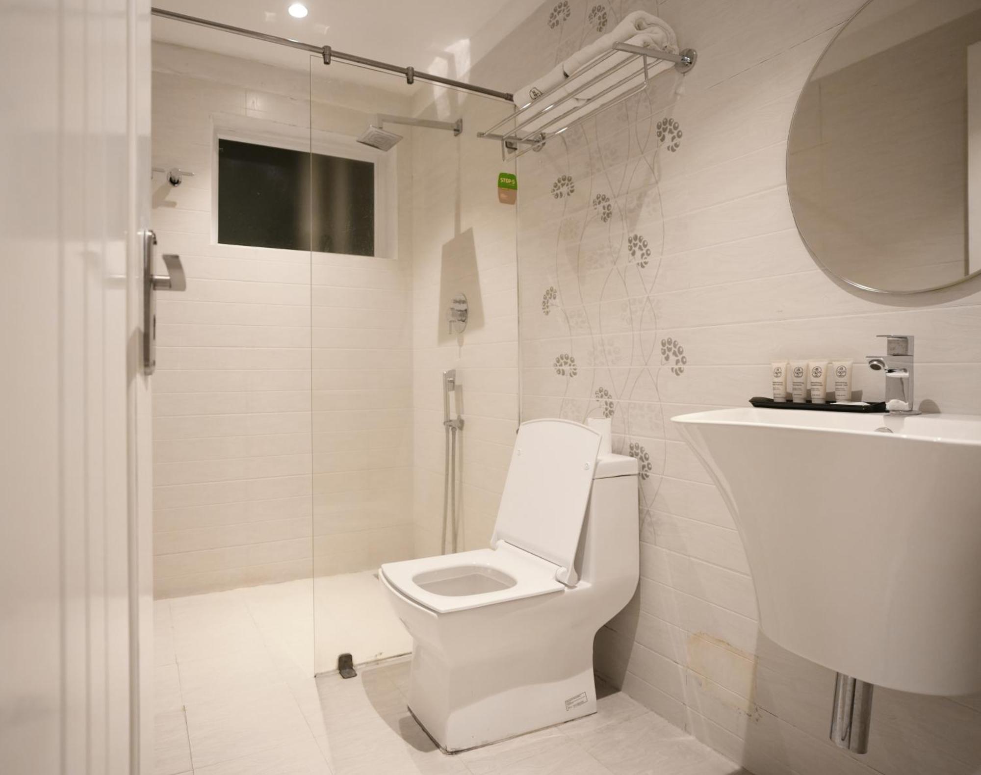 44 Oasis Hotel Chennai