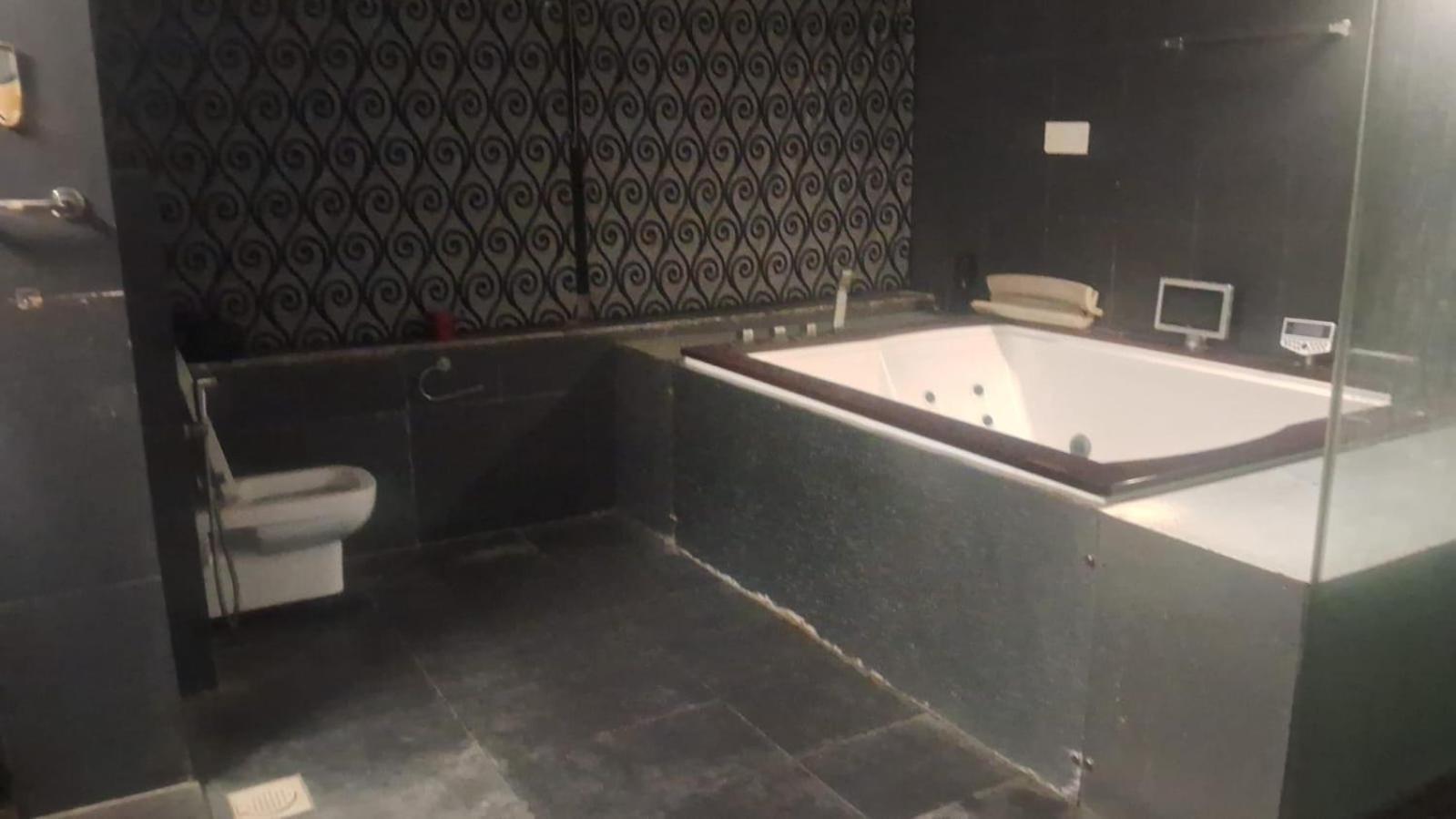 Tvh Park Rozalia Hostel Chennai