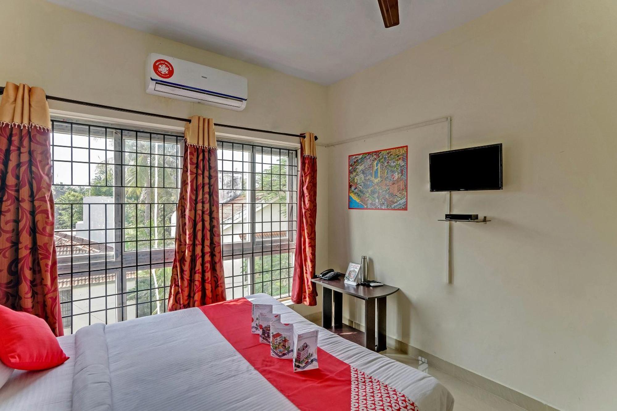 Super Collection O Skypix Hotel Chennai