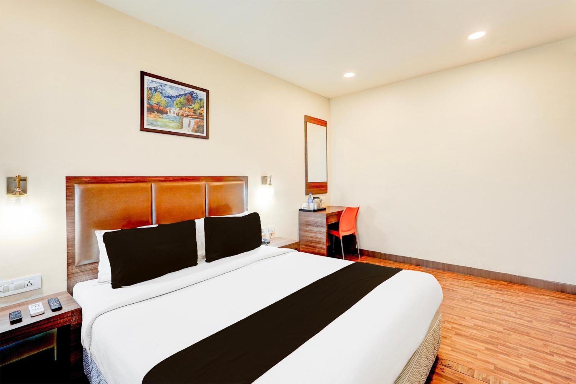 Townhouse Porur Formerly Welcome Hotel *