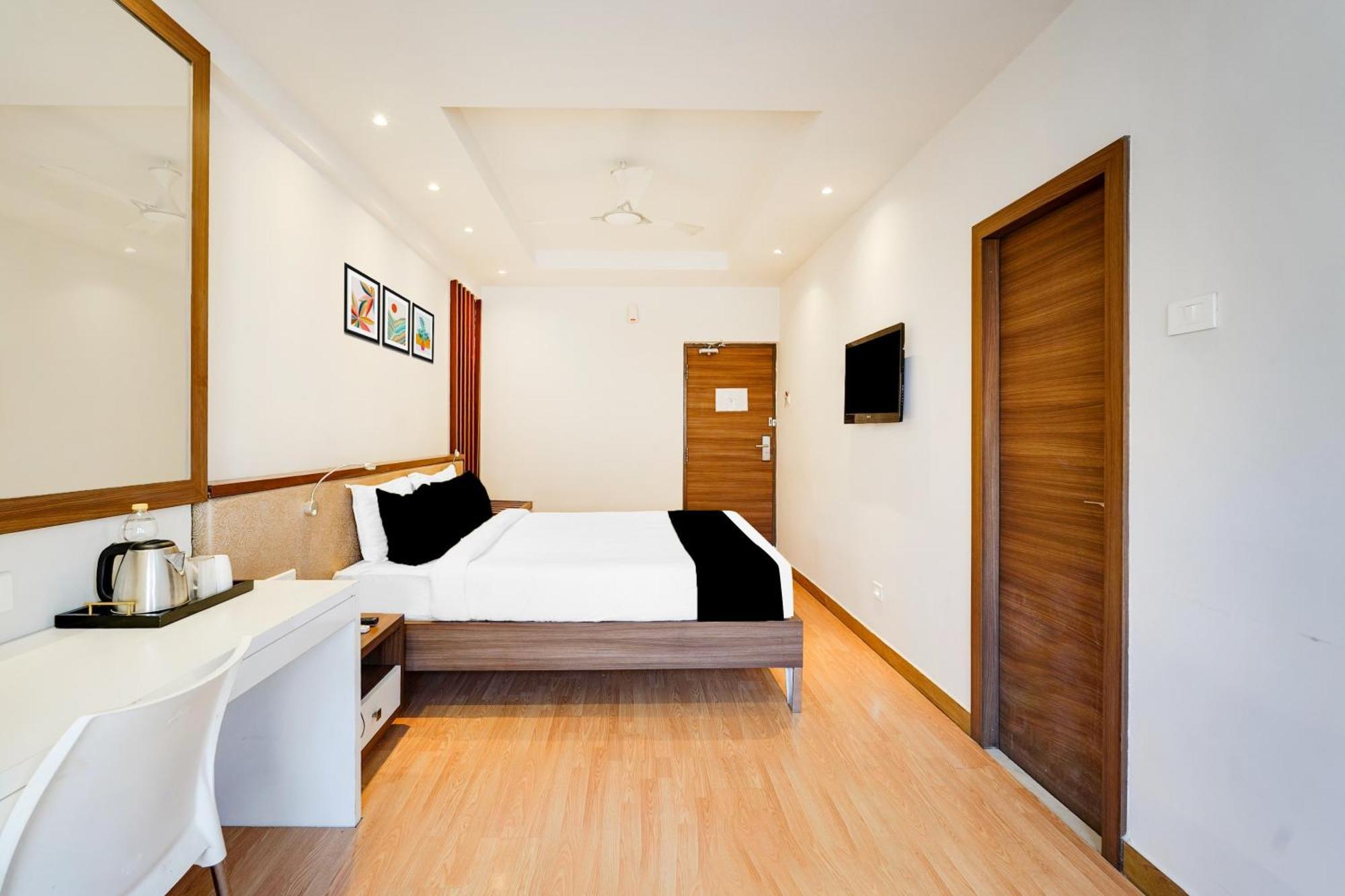 Super Townhouse Oak Kodambakkam Formerly Cine Hotel Chennai