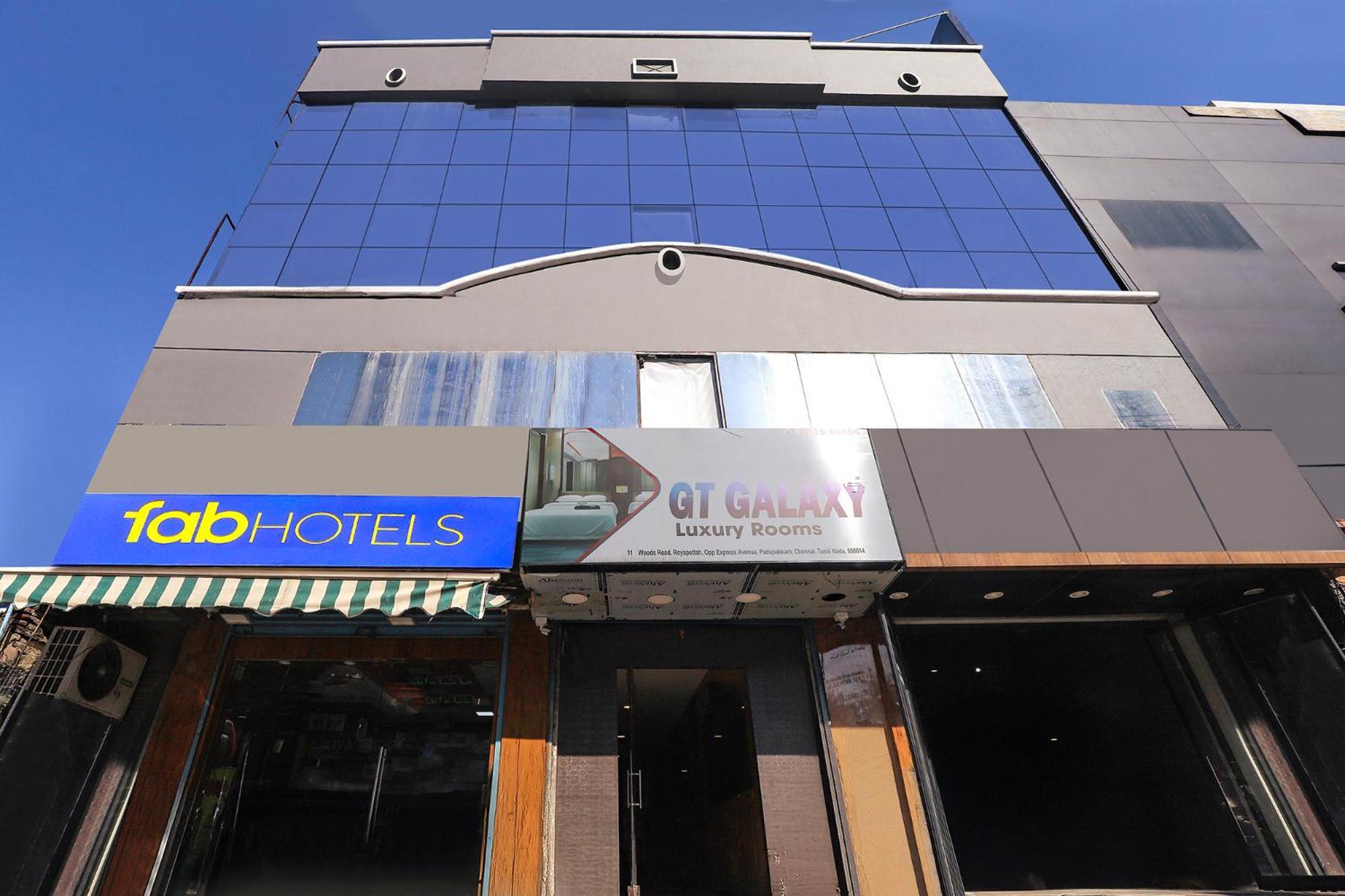 Fabhotel Gt Galaxy Park 2*