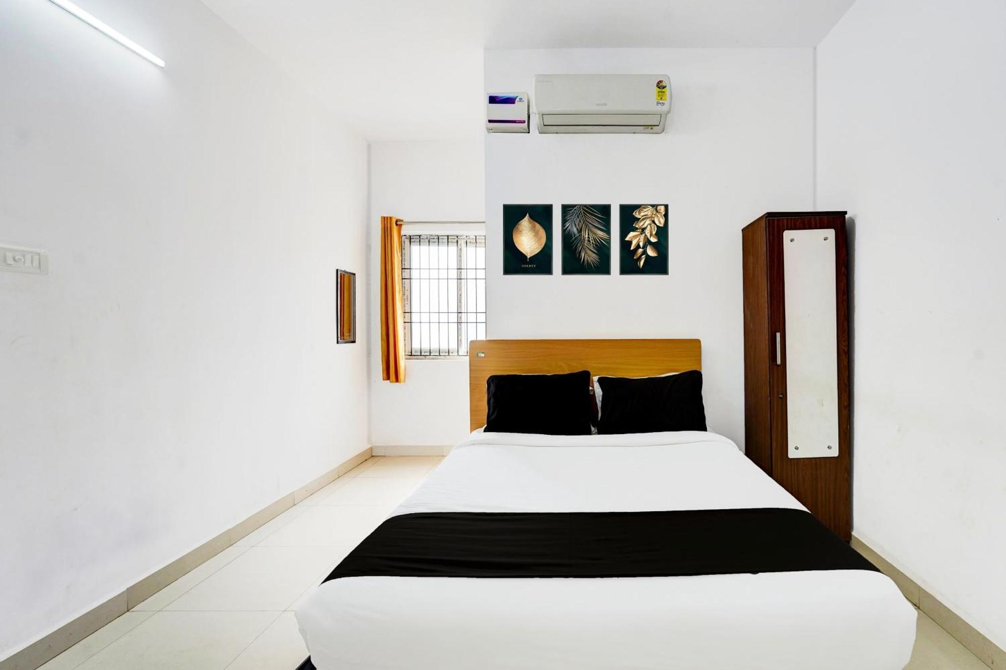 Hotel Super Collection O Ambattur Near Patravakam Railway Station *