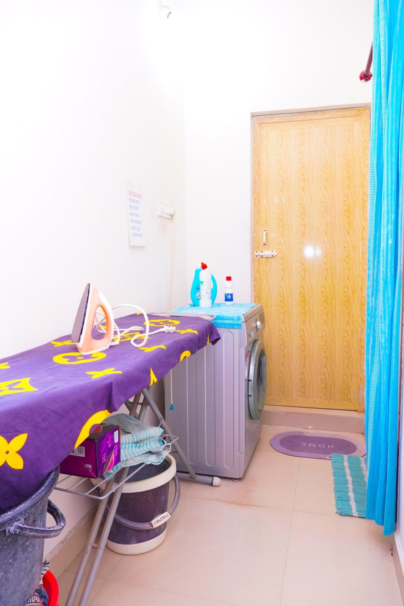 Luxury Ac Private - Men Homestay *