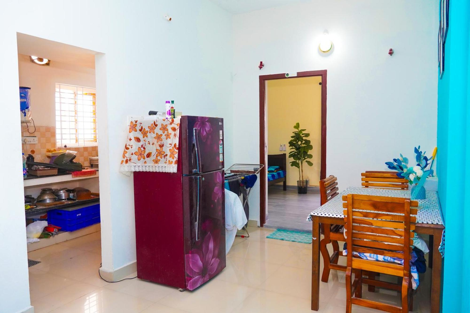 Luxury Ac Private - Men Homestay Chennai