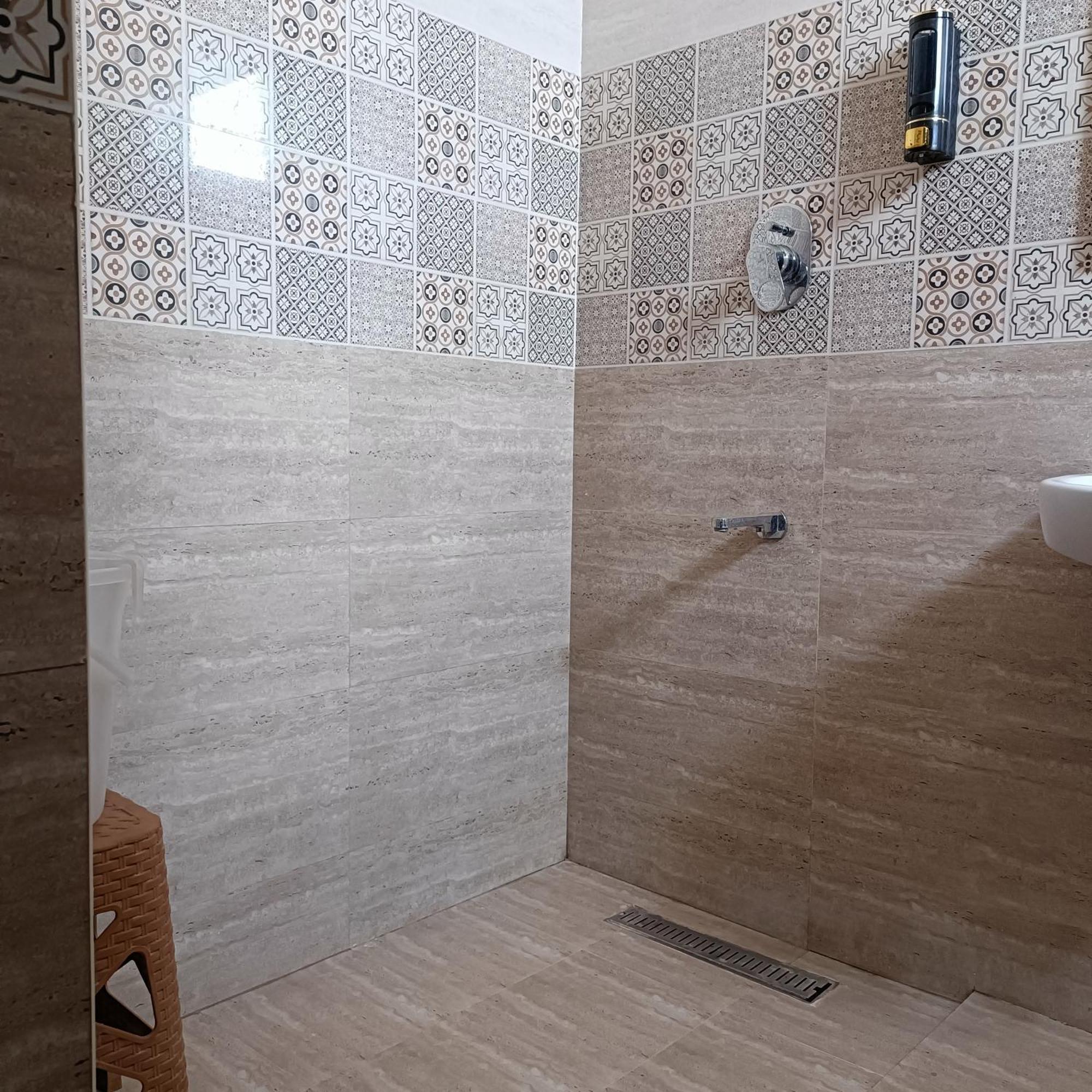 Sukrithi Psa Not Working- F2 Apartment Chennai