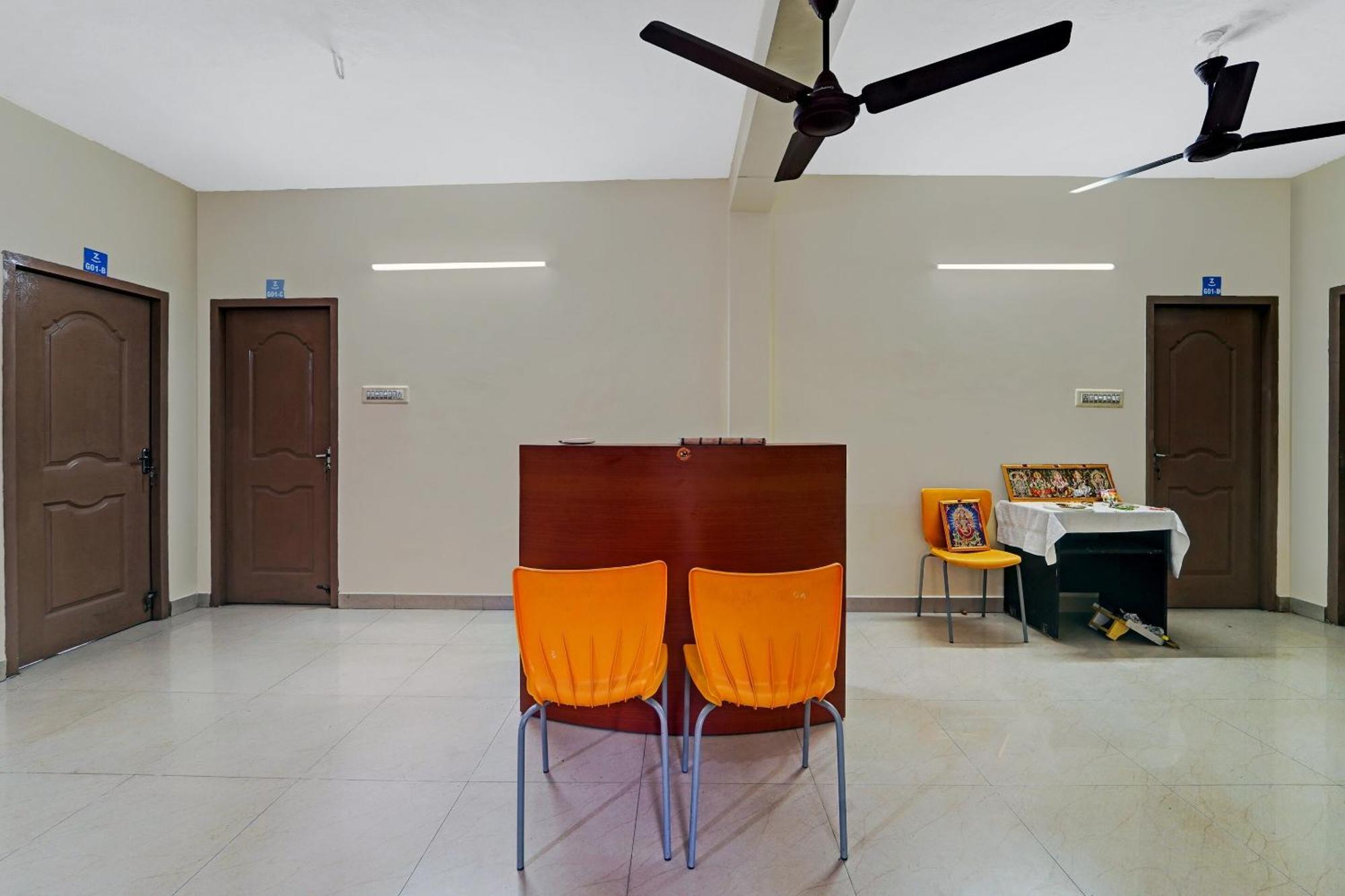 Collection O Senthamizh Residency 4*