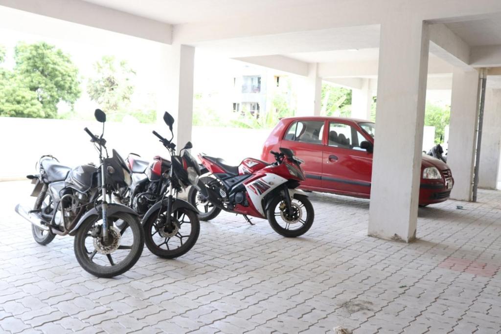 Starlight Near Dlf,l&t,miot,tradecenter,ramachandra Medical Coll