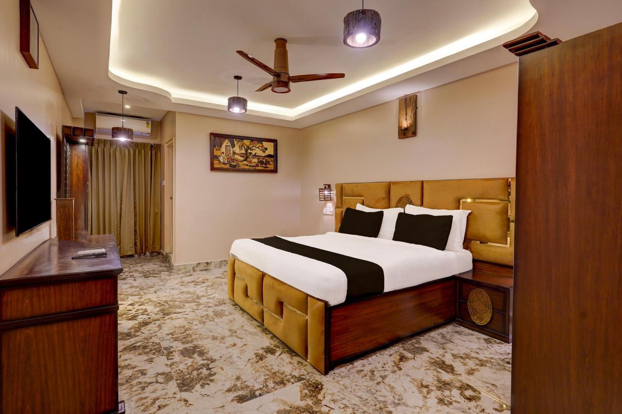 Super Townhouse Nk Vivanta Luxury Hotel Chennai