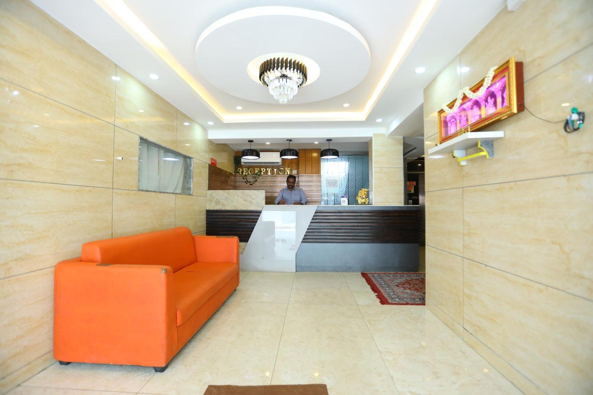 Guest house Starlight Near Dlf,l&t,miot,tradecenter,ramachandra Medical Coll
