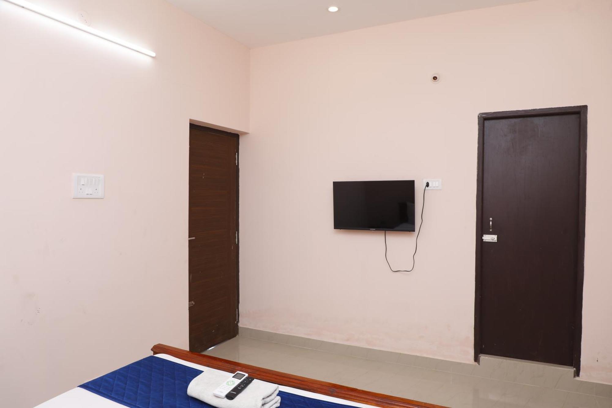 Hotel Grand Coastal Moonlight - Uthandi, Ecr *