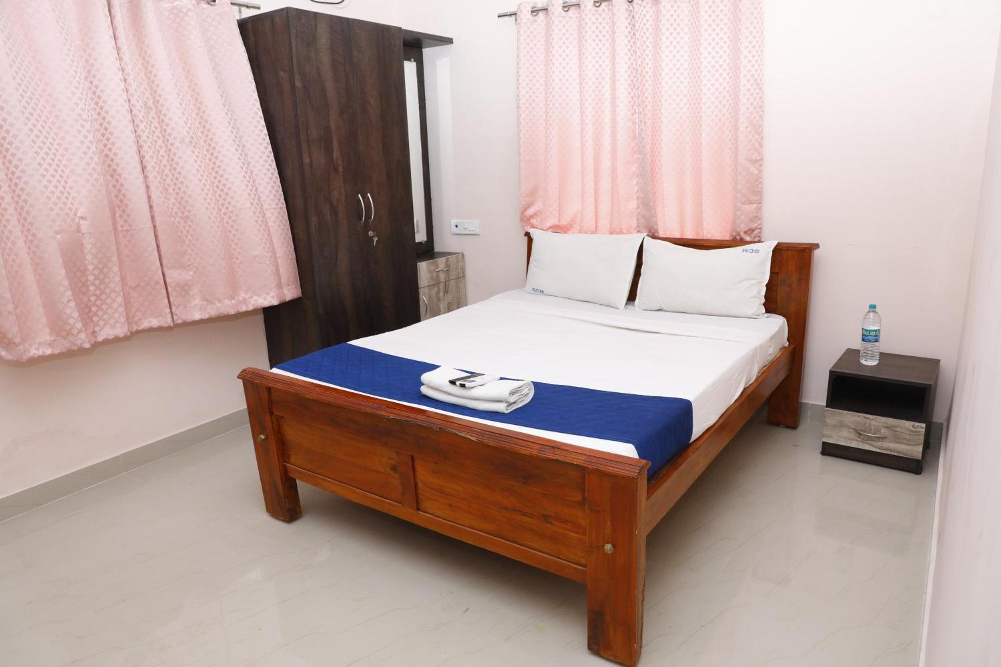 Grand Coastal Moonlight - Uthandi, Ecr Hotel