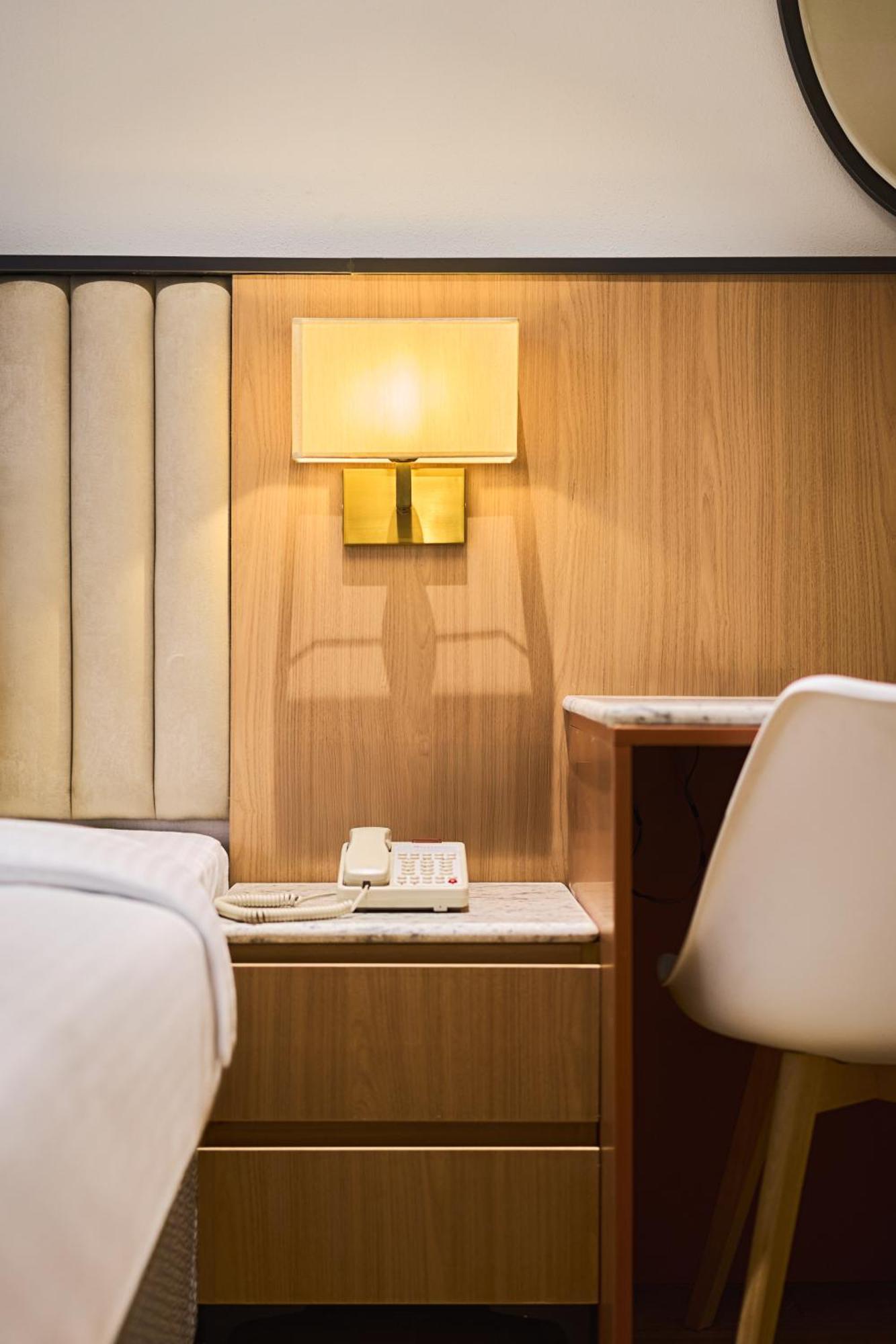 Taara Hotel