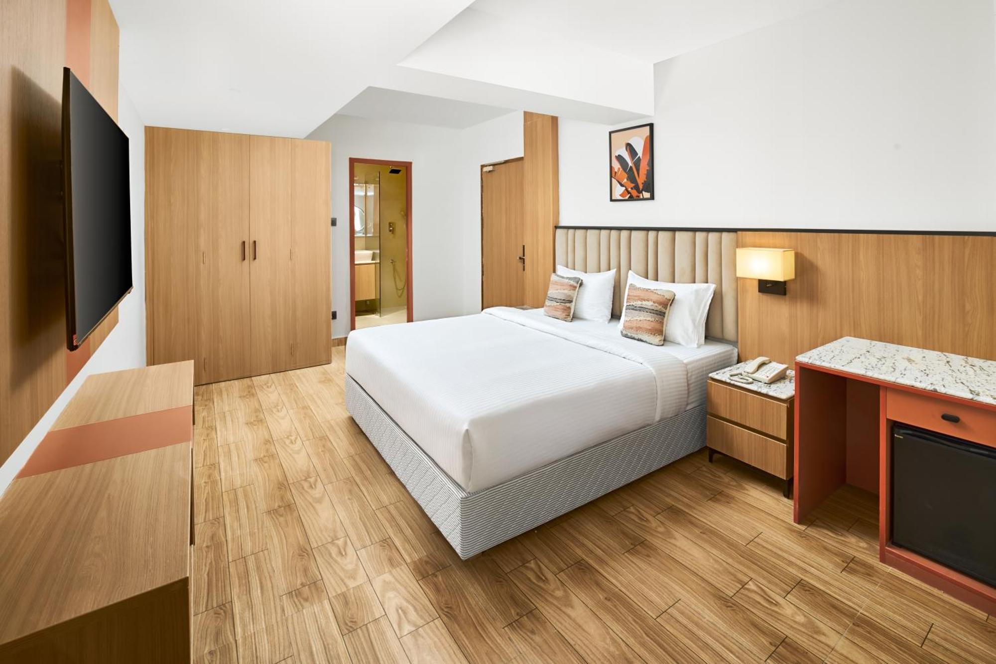 Taara 3* Chennai