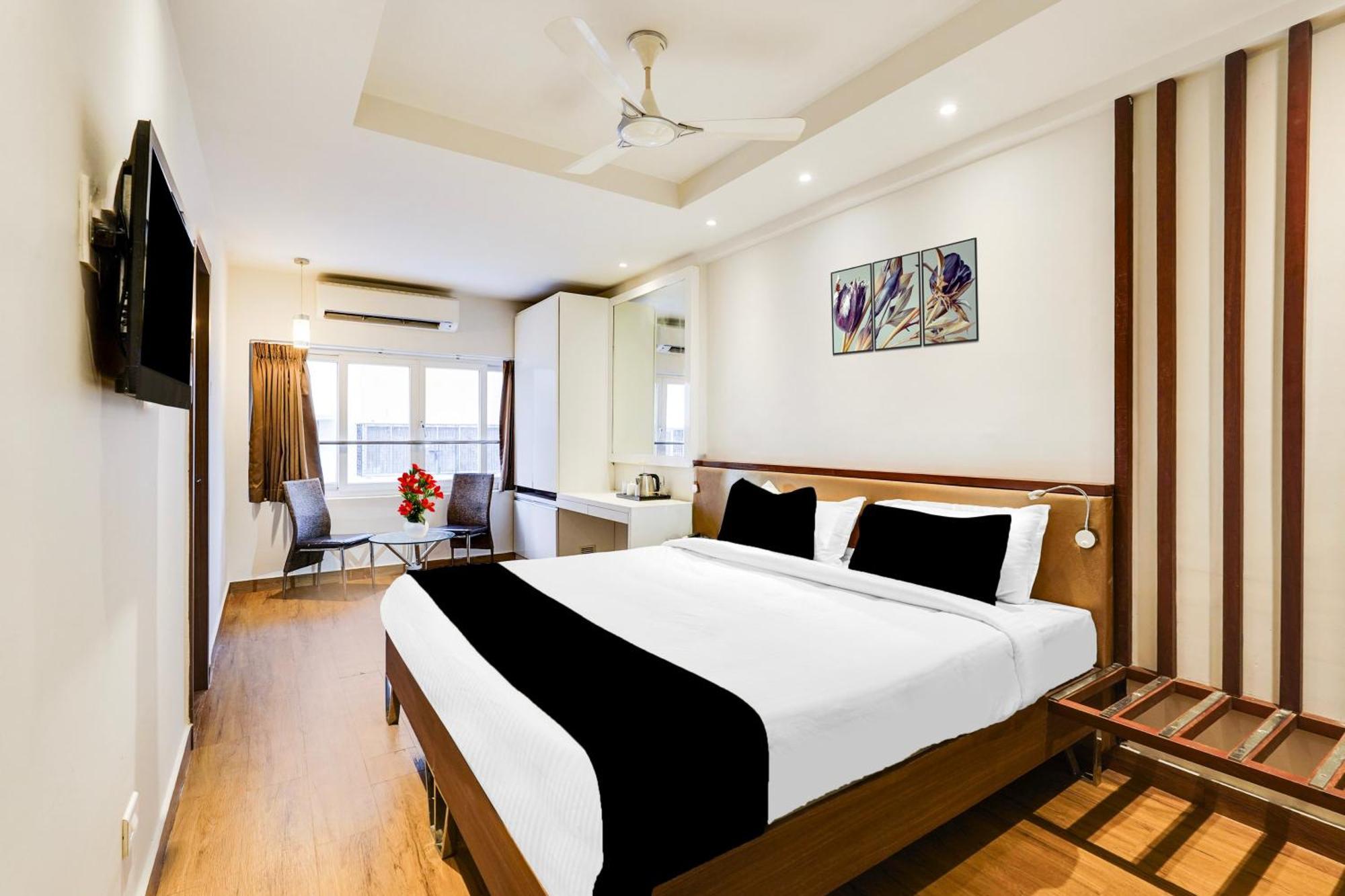 Super Townhouse Oak Kodambakkam Formerly Cine Hotel