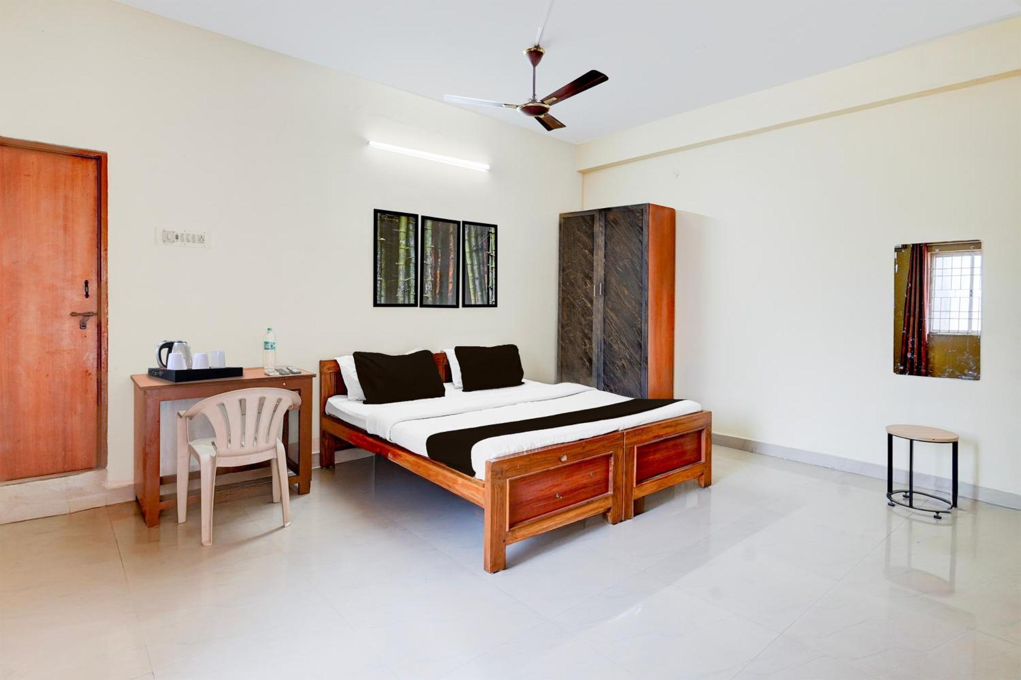 Super O Villivakkam Railway Station Formerly Bv Stayz Apartment *