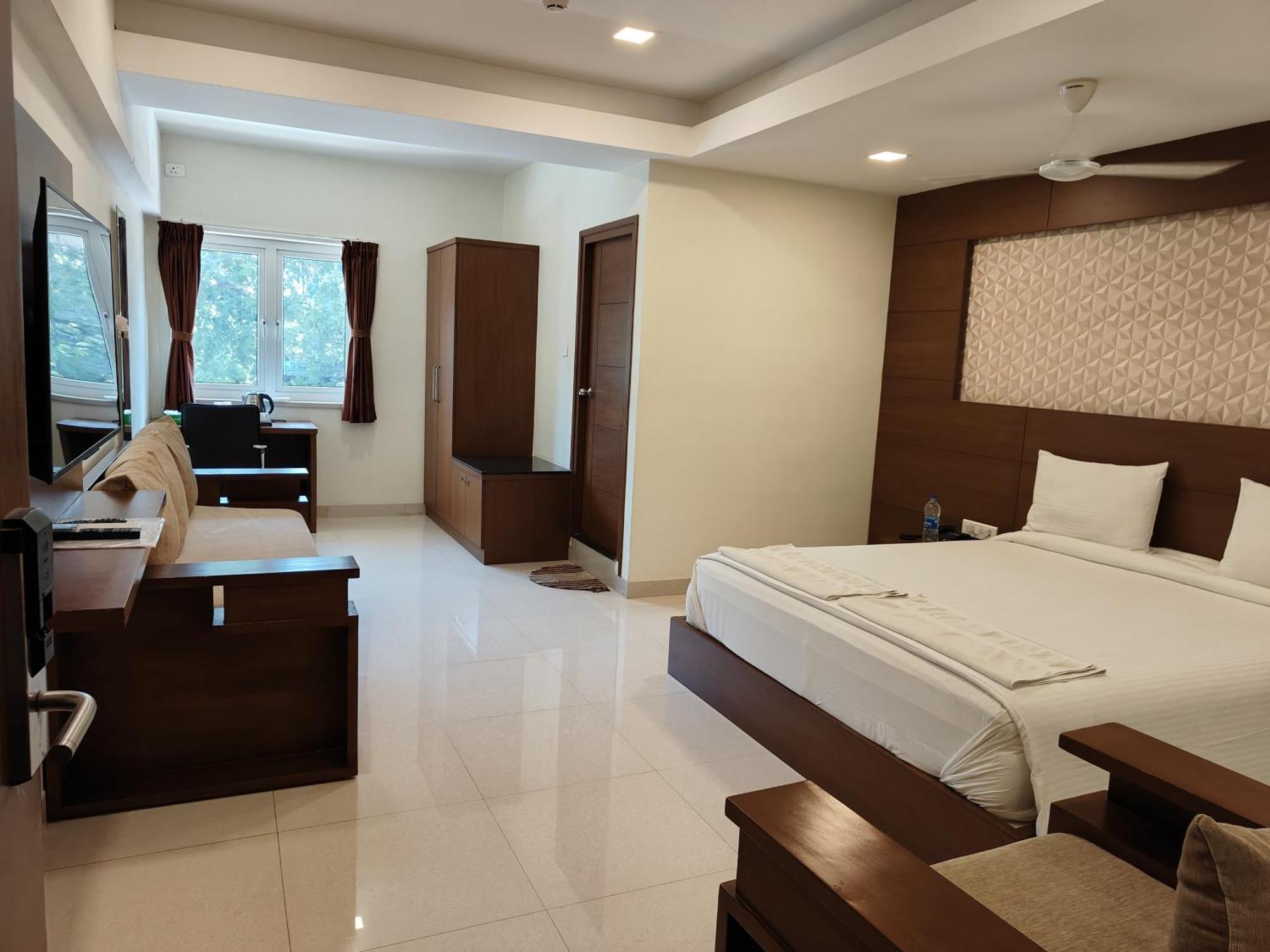 A And M And Residences Hotel Chennai