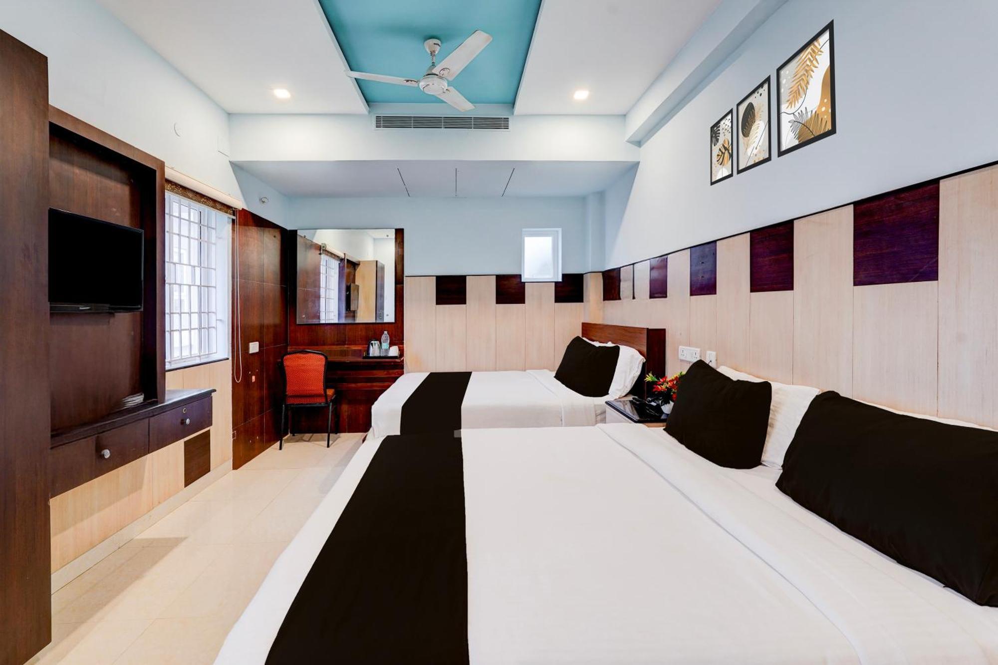Super Townhouse Near Airport Formerly Sai Bala Budget