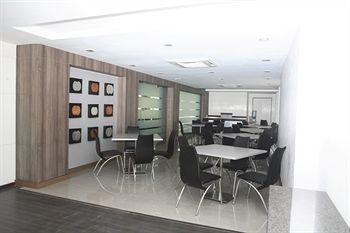 The Lotus Hotel, Venkatraman Street 3*