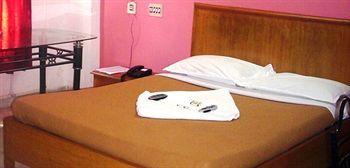 Manickam Grand Hotel 2*