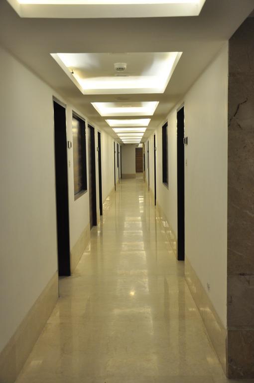 Hotel La Woods Chennai