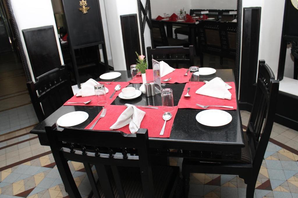 Raj Palace Sundar Hotel