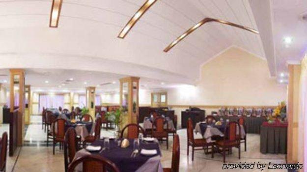 Hotel Royal Regency Lifotel By Crossway 3*