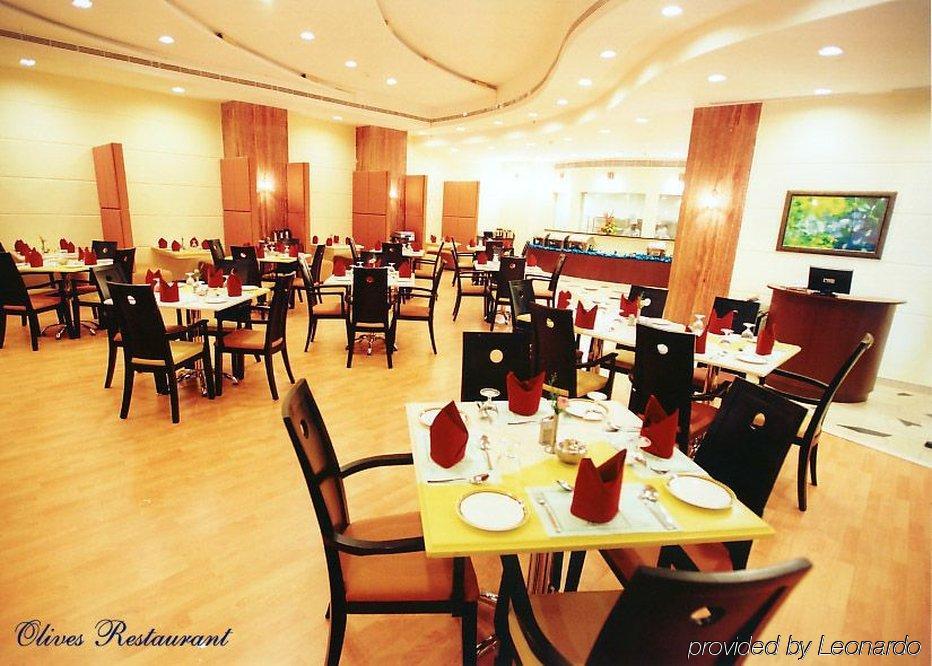 Regenta Central Deccan Chennai, Royapettah 4* Chennai