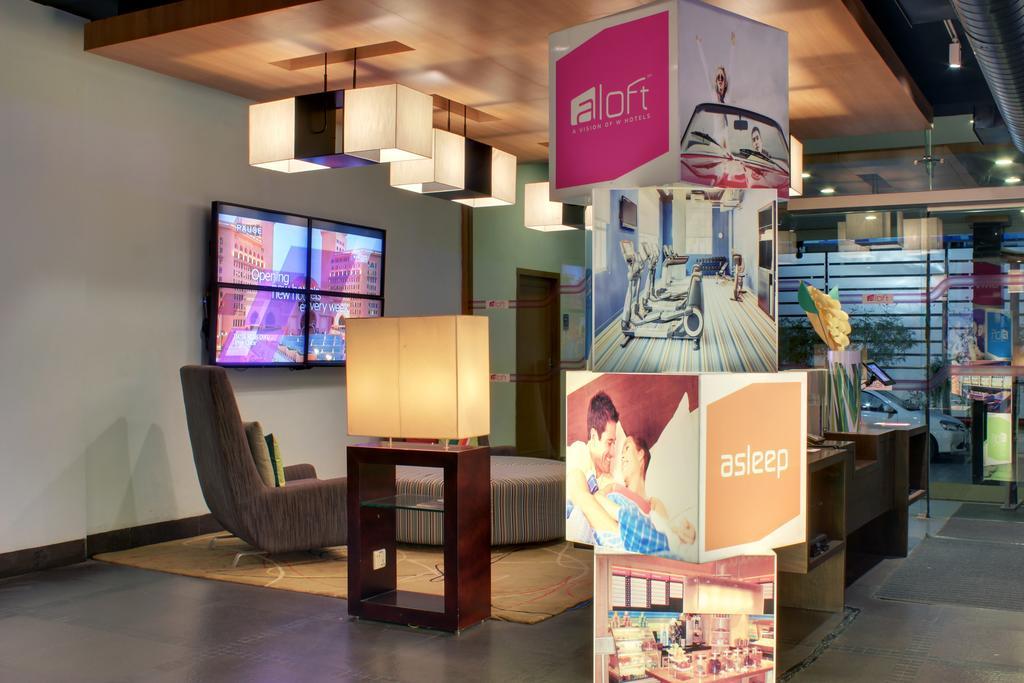 Aloft Omr It Expressway 4*