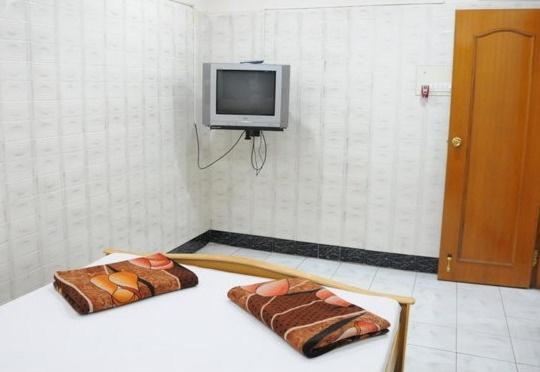 Lloyds Guest House, North Boag Road, T. Nagar 2*