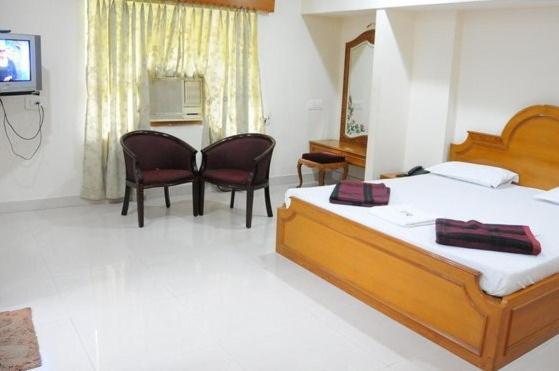 Lloyds Guest House, North Boag Road, T. Nagar 2* Chennai