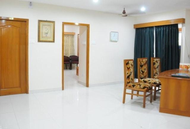 Lloyds Guest House, North Boag Road, T. Nagar Chennai