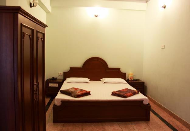 Lloyds Guest House, North Boag Road, T. Nagar Rumah tetamu 2*
