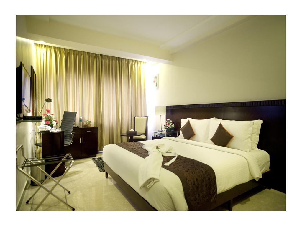 Hotel H 3*