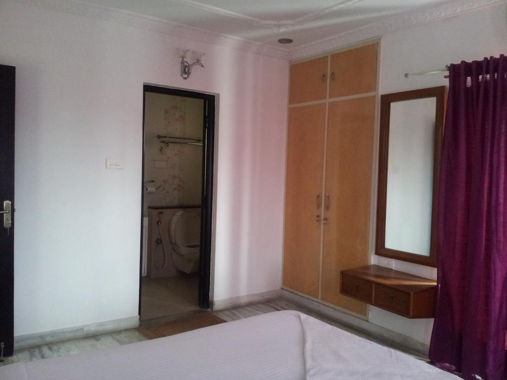 Roshini Serviced 2* Chennai
