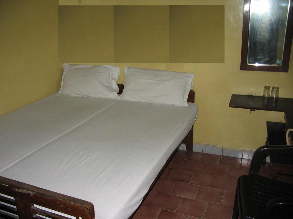Vasantha Lodge Purasawalkam Chennai