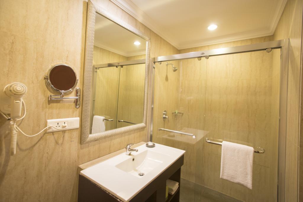 Hotel The Metroplace Inside Ascendas It Park Taramani Chennai