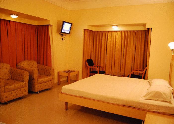 Hotel Priyadarshini Park 3*