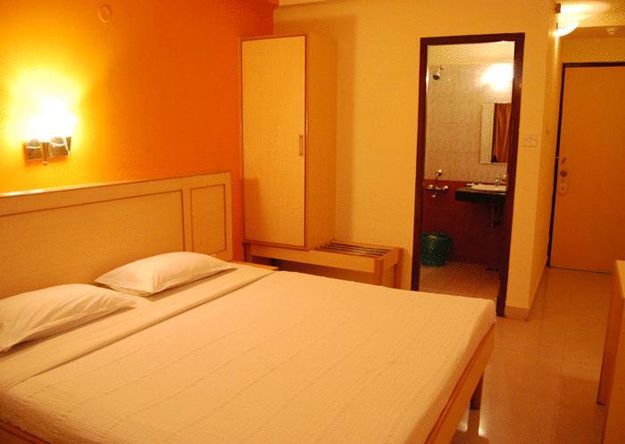 Hotel Priyadarshini Park