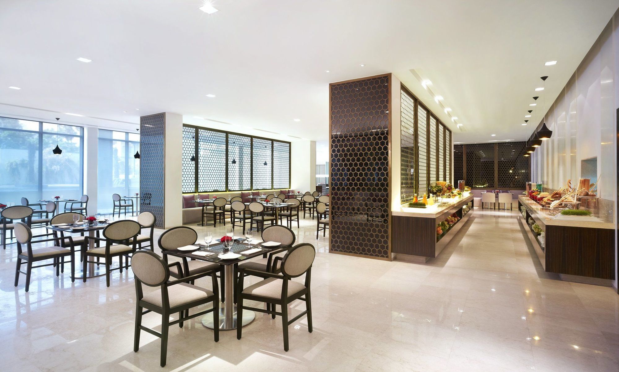 Vivanta It Expressway Omr Chennai