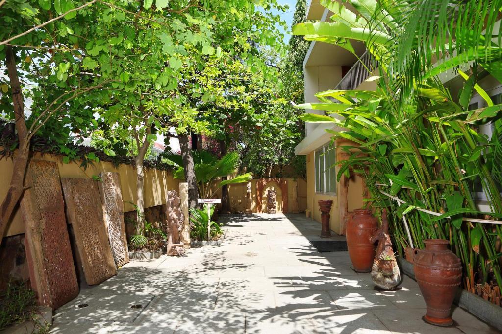 Guest house Hanu Reddy Residences Wallace Garden Chennai