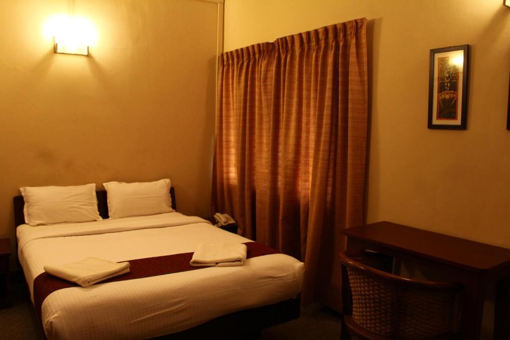 Hanu Reddy Residences Wallace Garden 3* Chennai