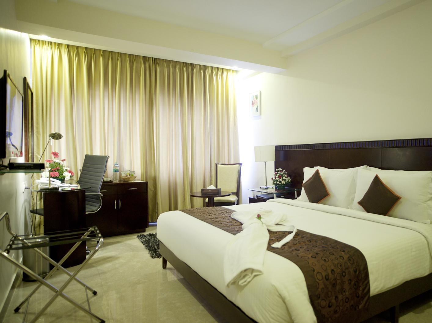 H 3* Chennai