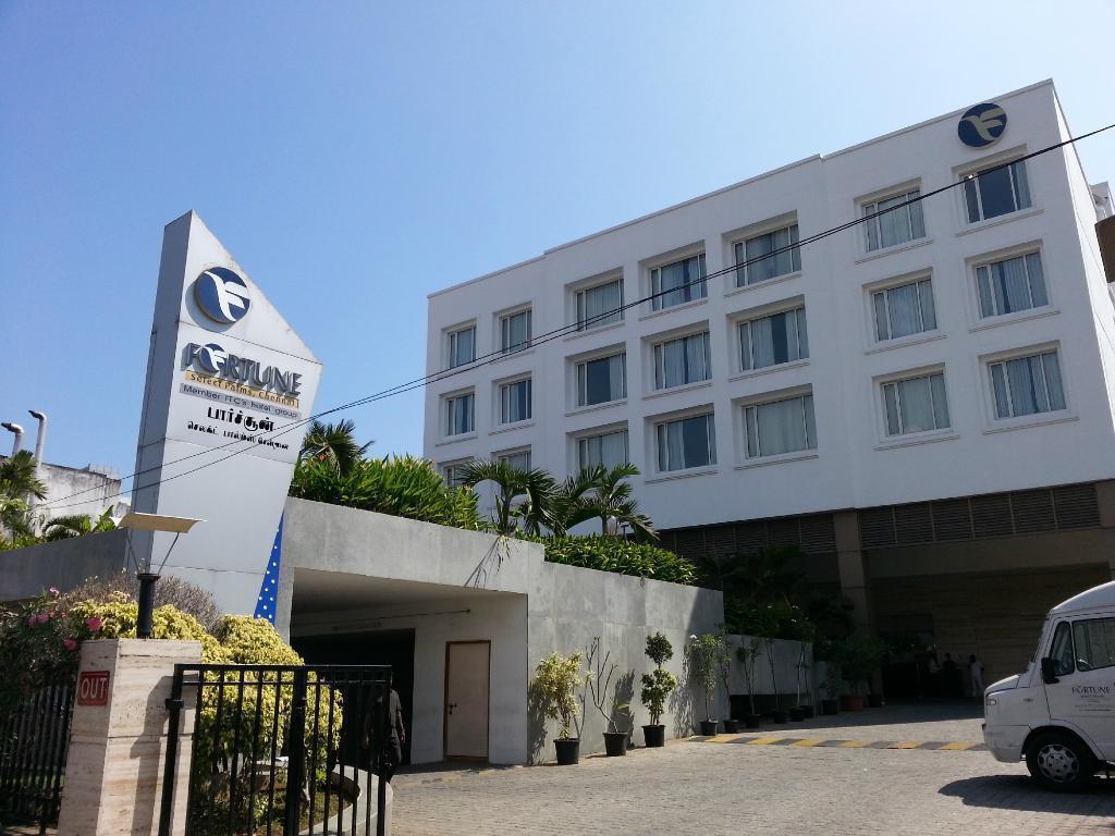 Park Plaza Omr Hotel 5*