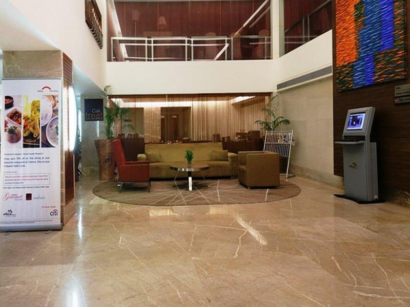 Pride Hotel, 4*
