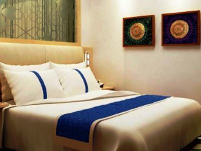 Express Old Mahabalipuram Road Hotel